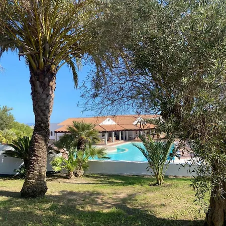Le Rocce Antiche Resort-2